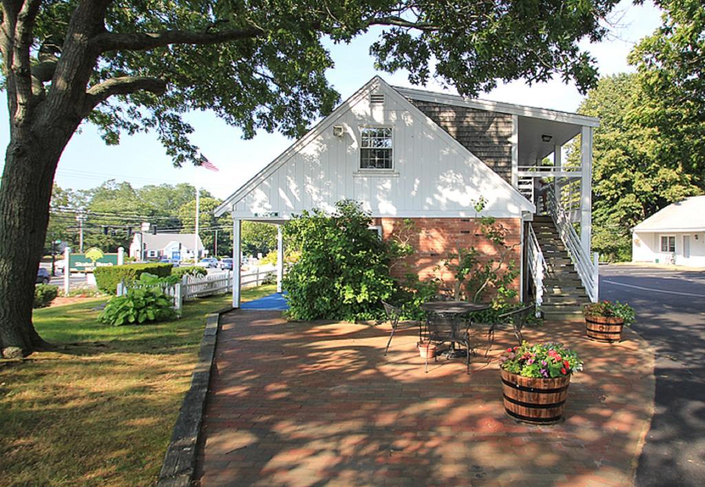 Skaket Beach Motel Orleans Eksteriør billede